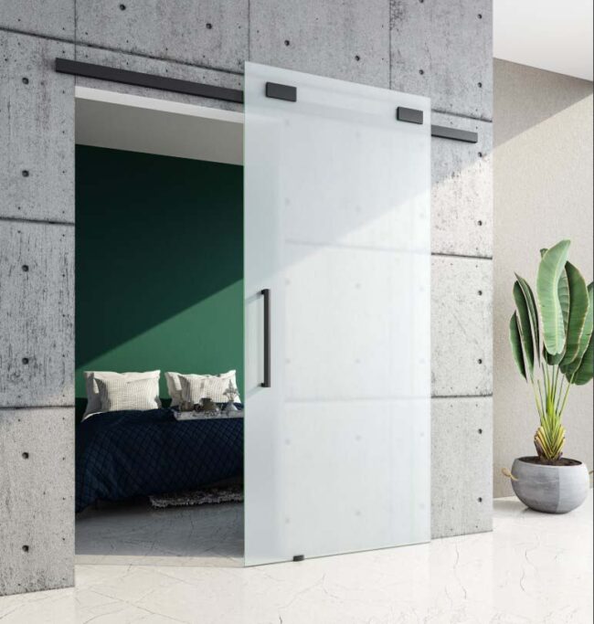 Czarny system przesuwny do szkła